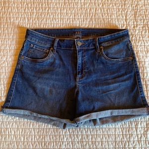 Kut from the Kloth denim shorts sz 10